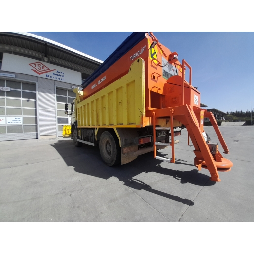 ELEKTRİKLİ TUZ SERPME MAKİNESİ / 7M3 / UZAKTAN KUMANDALI
