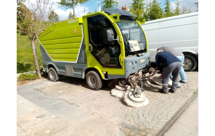 SERVİS HİZMETLERİMİZ & TORNA ve FREZE İMALATLARIMIZ