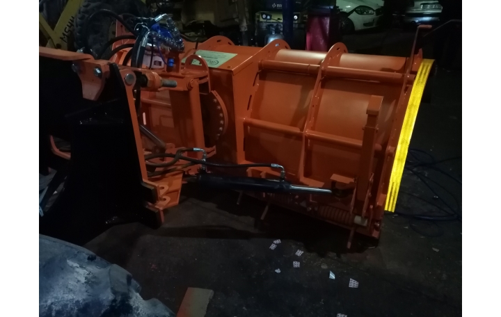 SERVİS HİZMETLERİMİZ & TORNA ve FREZE İMALATLARIMIZ