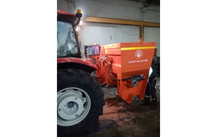 SERVİS HİZMETLERİMİZ & TORNA ve FREZE İMALATLARIMIZ