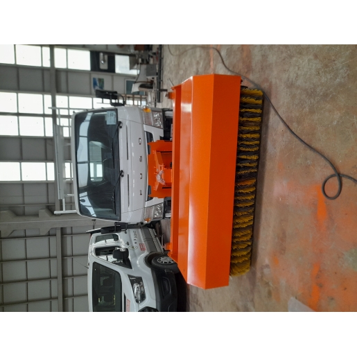 Ön Süpürge Makinası