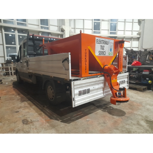 KAMYONET ÜZERİ TUZ SERPME MAKİNESİ 1.2 M3 / ELEKTRİKLİ / UZAKTAN KUMANDALI / 
