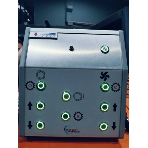 Tuz Serpme Makinesi / Uzaktan Kumandalı / Elektrikli / Kamyonet - Pikap Üzeri Monteli.