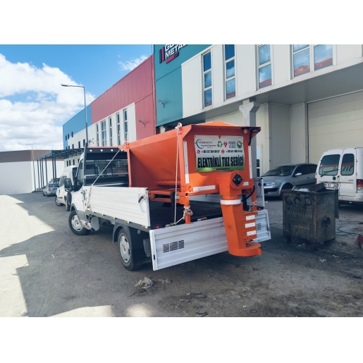KAMYONET ÜZERİ TUZ SERPME MAKİNESİ 1.2 M3 / ELEKTRİKLİ / UZAKTAN KUMANDALI / 