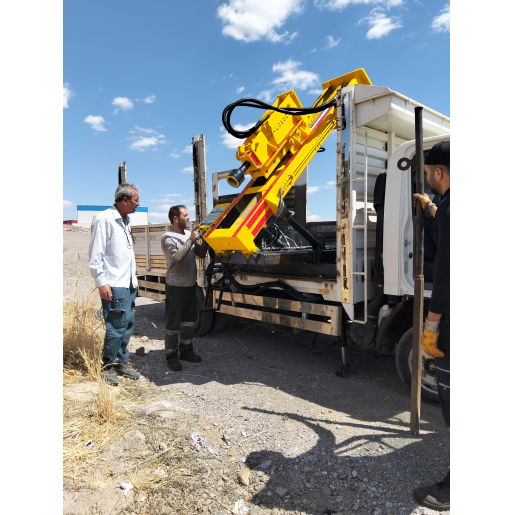 CTP,OMEGA,LEVHA,BARİYER GÜNEŞ PANELİ (GES) Direk Çakma Makineleri.