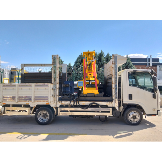 CTP,OMEGA,LEVHA,BARİYER GÜNEŞ PANELİ (GES) Direk Çakma Makineleri.