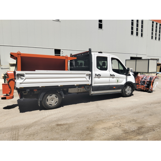 KAMYONET ÜZERİ TUZ SERPME MAKİNESİ 1.2 M3 / ELEKTRİKLİ / UZAKTAN KUMANDALI / 