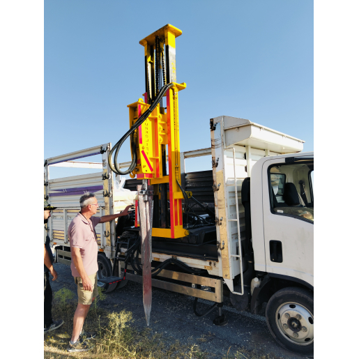 CTP,OMEGA,LEVHA,BARİYER GÜNEŞ PANELİ (GES) Direk Çakma Makineleri.