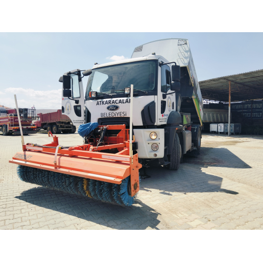 Ön Süpürge Makinası